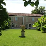 Relais Roncuzzi 4*