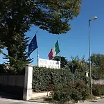 Relais Roncuzzi 4*