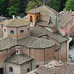 Relais Roncuzzi 4*