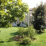 Ξενοδοχείο Relais Roncuzzi 4*