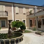 Ξενοδοχείο Relais Roncuzzi 4*
