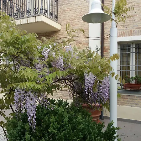 Ξενοδοχείο Relais Roncuzzi