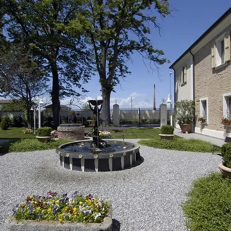 Relais Roncuzzi Hotel San Pancrazio (Florence)